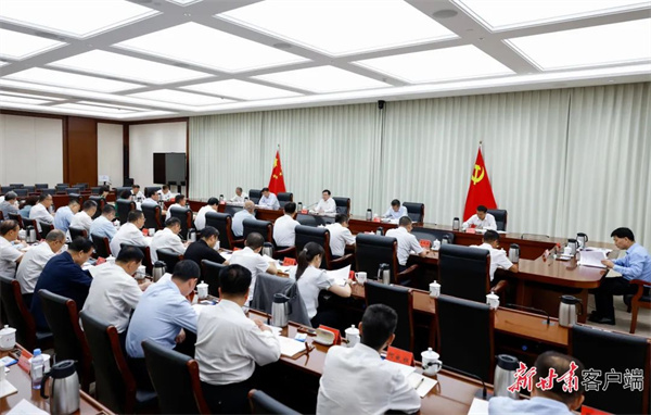 中共甘肃省委召开半年经济工作专题协商座谈会 胡昌升主持并讲话 任振鹤通报情况